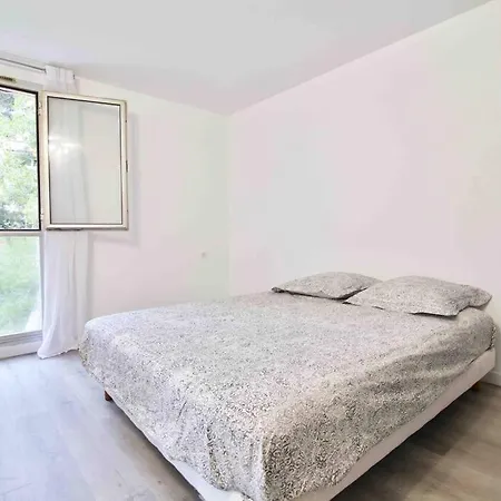 Le Dyonisos Et Piscine La Seyne-sur-Mer